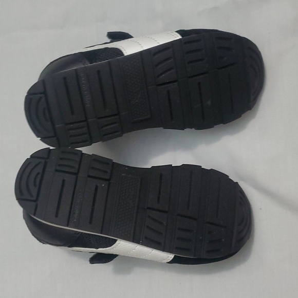 Toddler Size 8C Black and White Suede Puma - Picture 6 of 8